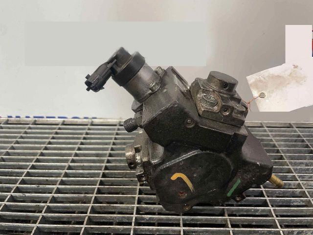 bontott RENAULT MEGANE III Nagynyomású Szivattyú