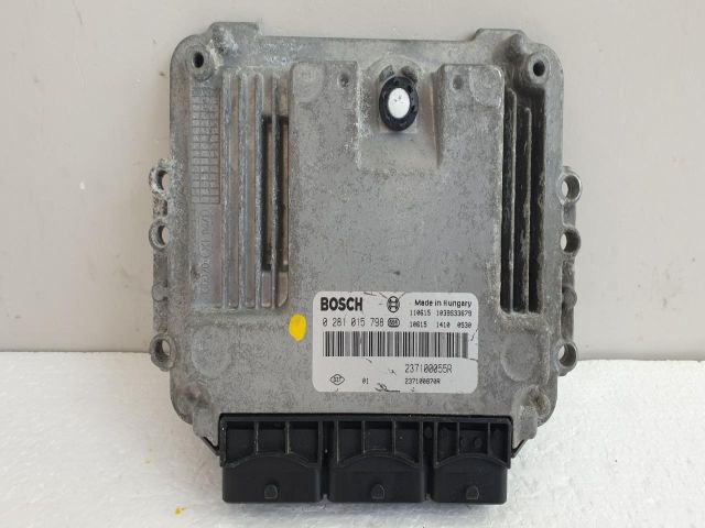 bontott RENAULT MEGANE III Motorvezérlő