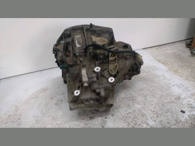 bontott RENAULT MEGANE III Váltó (Mechanikus)