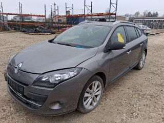 bontott RENAULT MEGANE III Bal első Csonkállvány Kerékaggyal