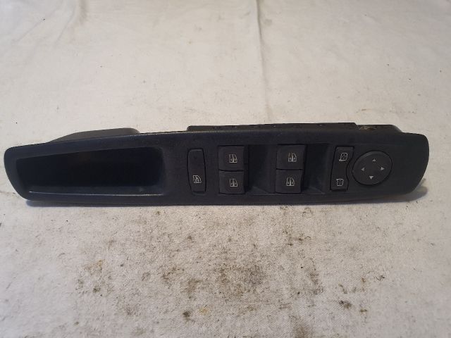 bontott RENAULT MEGANE III Ablakemelő és Tükör Kapcsoló