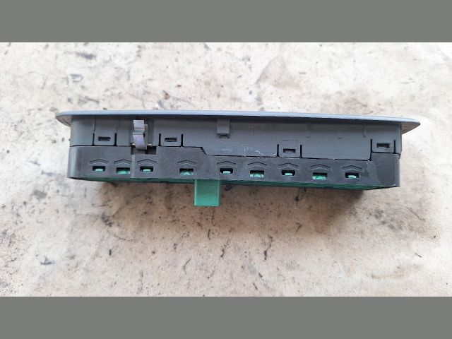 bontott RENAULT MEGANE III Ablakemelő Kapcsoló Négyes / Kettes