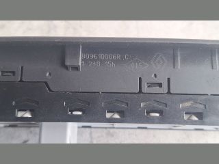 bontott RENAULT MEGANE III Ablakemelő Kapcsoló Négyes / Kettes