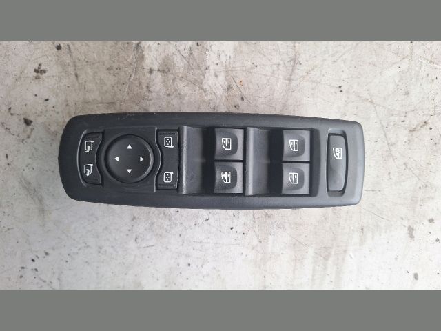 bontott RENAULT MEGANE III Ablakemelő Kapcsoló Négyes / Kettes