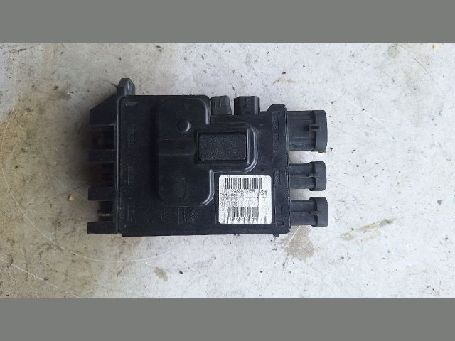 bontott RENAULT MEGANE III Akkumulátor Komfort Elektronika