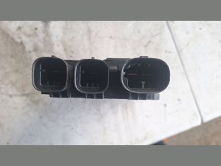 bontott RENAULT MEGANE III Akkumulátor Komfort Elektronika