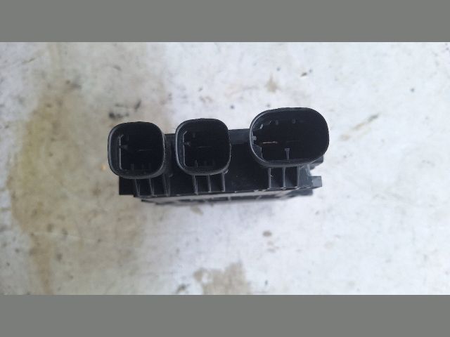 bontott RENAULT MEGANE III Akkumulátor Komfort Elektronika