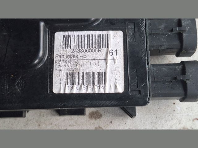 bontott RENAULT MEGANE III Akkumulátor Komfort Elektronika