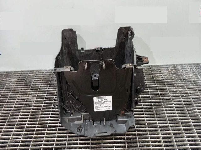 bontott RENAULT MEGANE III Akkumulátor Tartó