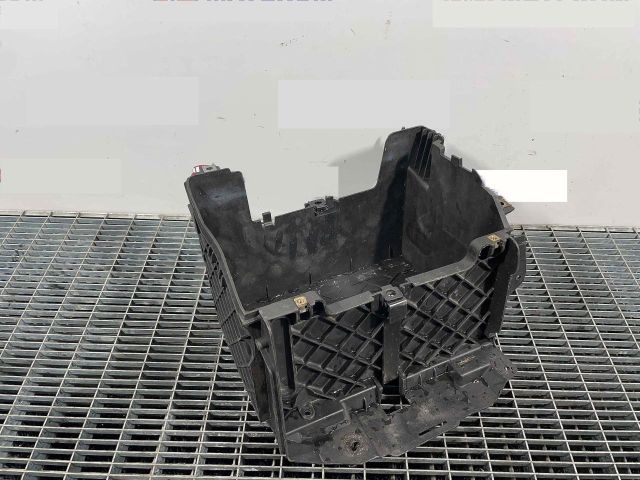 bontott RENAULT MEGANE III Akkumulátor Tartó