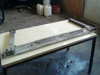 bontott RENAULT MEGANE III Alsó Kereszttartó