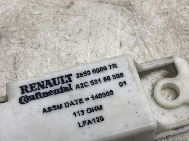 bontott RENAULT MEGANE III Antenna Erősítő