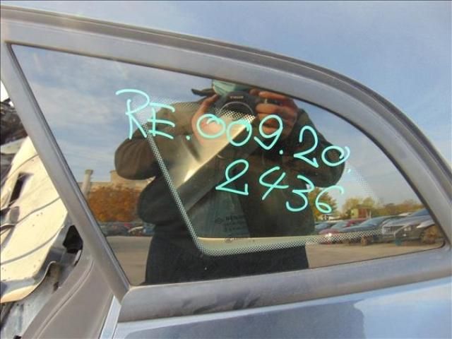 bontott RENAULT MEGANE III Bal C Oszlop Oldalablak Üveg