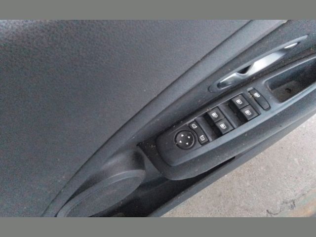 bontott RENAULT MEGANE III Bal első Ablak