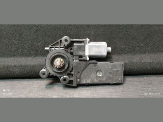 bontott RENAULT MEGANE III Bal első Ablakemelő Motor