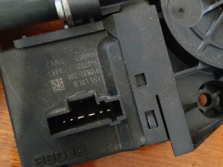 bontott RENAULT MEGANE III Bal első Ablakemelő Motor