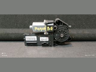 bontott RENAULT MEGANE III Bal első Ablakemelő Motor
