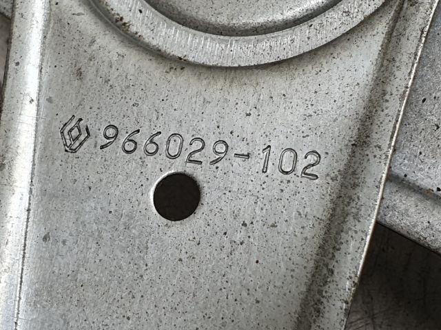 bontott RENAULT MEGANE III Bal első Ablakemelő Szerkezet (Elektromos)