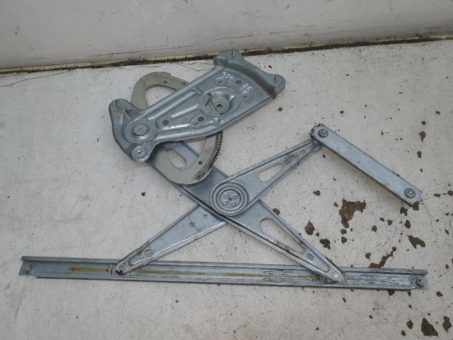 bontott RENAULT MEGANE III Bal első Ablakemelő Szerkezet (Elektromos)