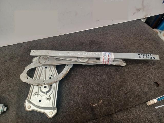 bontott RENAULT MEGANE III Bal első Ablakemelő Szerkezet (Elektromos)