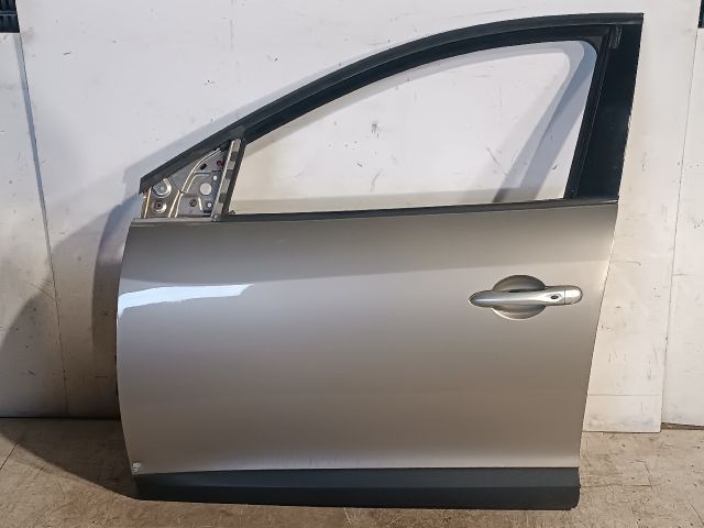 bontott RENAULT MEGANE III Bal első Ajtó (Részeivel)