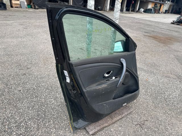 bontott RENAULT MEGANE III Bal első Ajtó (Részeivel)