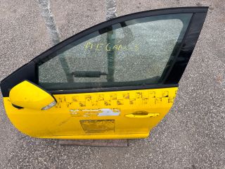 bontott RENAULT MEGANE III Bal első Ajtó (Részeivel)