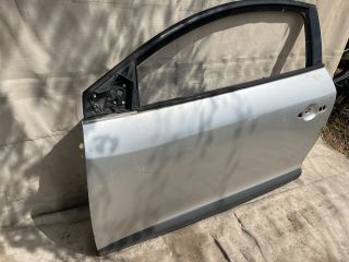 bontott RENAULT MEGANE III Bal első Ajtó (Üres lemez)