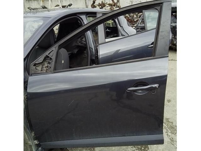 bontott RENAULT MEGANE III Bal első Ajtó (Üres lemez)