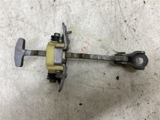 bontott RENAULT MEGANE III Bal első Ajtóhatároló