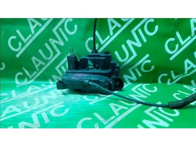 bontott RENAULT MEGANE III Bal első Ajtózár