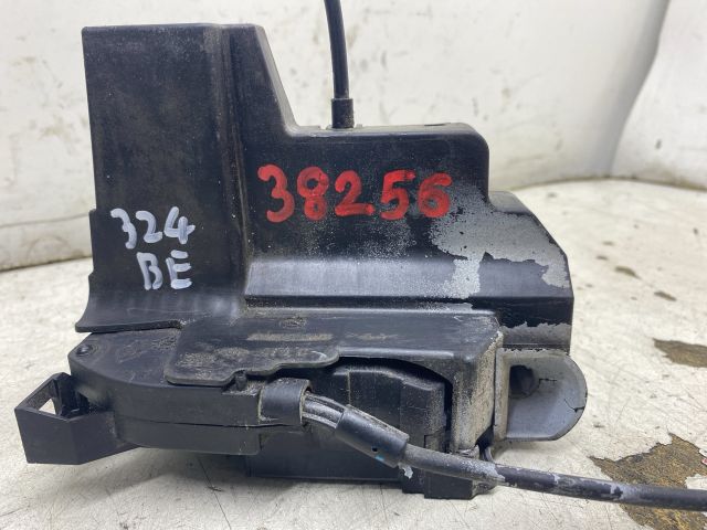 bontott RENAULT MEGANE III Bal első Ajtózár