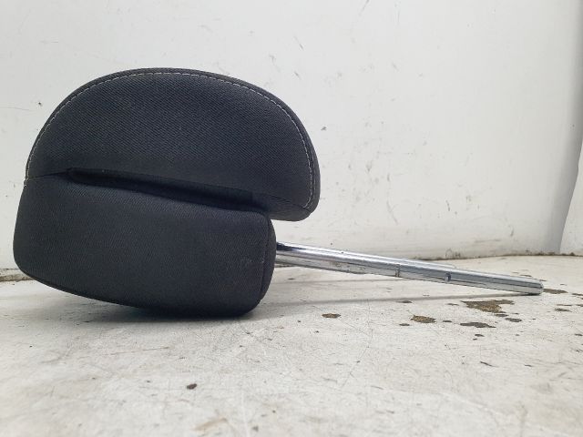 bontott RENAULT MEGANE III Bal első Fejtámla