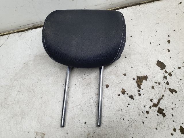 bontott RENAULT MEGANE III Bal első Fejtámla