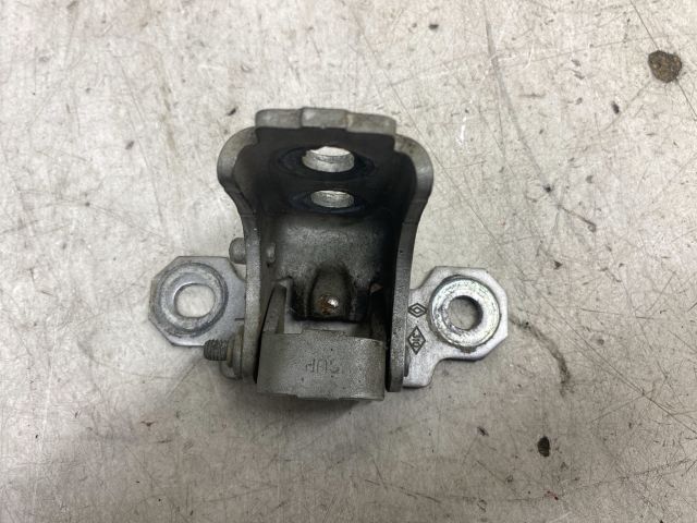 bontott RENAULT MEGANE III Bal első Felső Zsanér