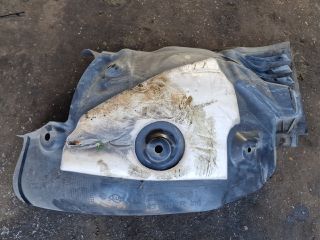 bontott RENAULT MEGANE III Bal első Hátsó Dobbetét (Kerékjárati, Műanyag)