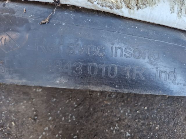 bontott RENAULT MEGANE III Bal első Hátsó Dobbetét (Kerékjárati, Műanyag)