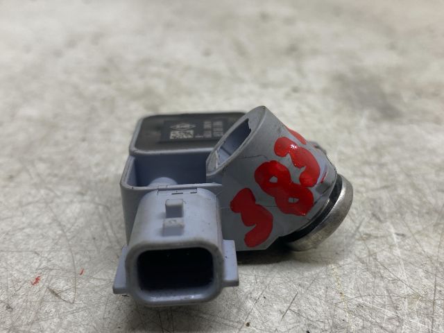 bontott RENAULT MEGANE III Bal első Oldal Ütközés Érzékelő