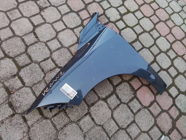 bontott RENAULT MEGANE III Bal első Sárvédő