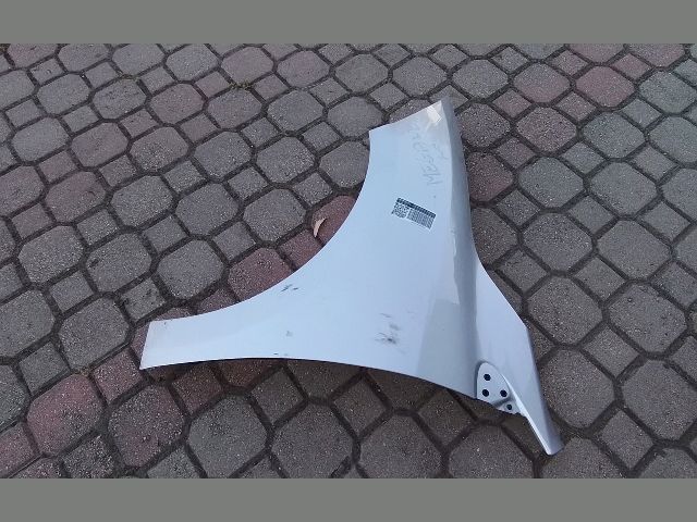 bontott RENAULT MEGANE III Bal első Sárvédő