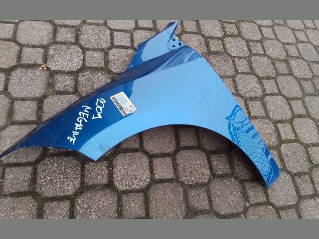 bontott RENAULT MEGANE III Bal első Sárvédő