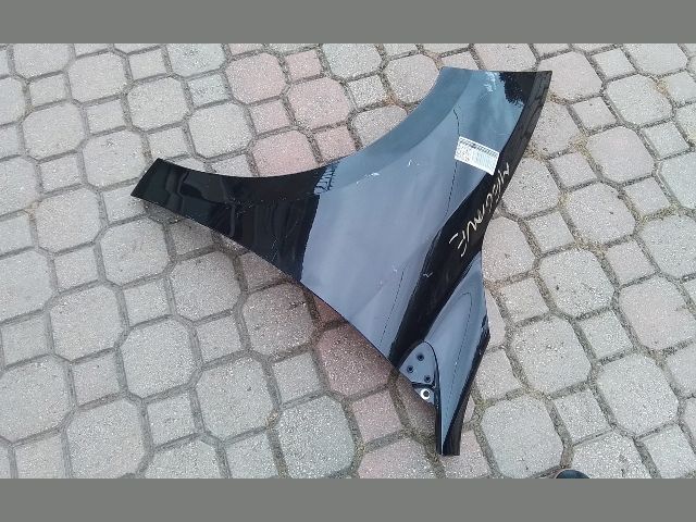 bontott RENAULT MEGANE III Bal első Sárvédő