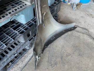 bontott RENAULT MEGANE III Bal első Sárvédő