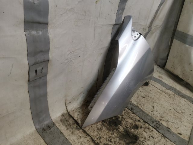 bontott RENAULT MEGANE III Bal első Sárvédő