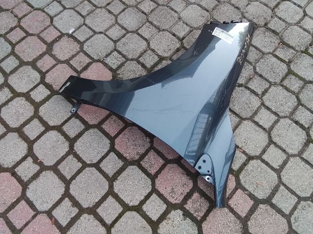 bontott RENAULT MEGANE III Bal első Sárvédő