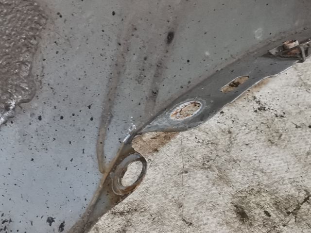 bontott RENAULT MEGANE III Bal első Sárvédő