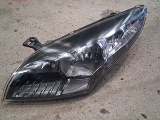 bontott RENAULT MEGANE III Bal Fényszóró