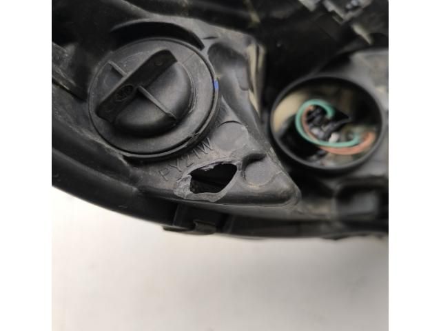 bontott RENAULT MEGANE III Bal Fényszóró