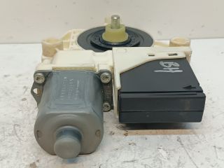 bontott RENAULT MEGANE III Bal hátsó Ablakemelő Motor