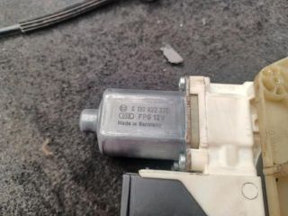 bontott RENAULT MEGANE III Bal hátsó Ablakemelő Szerkezet (Elektromos)